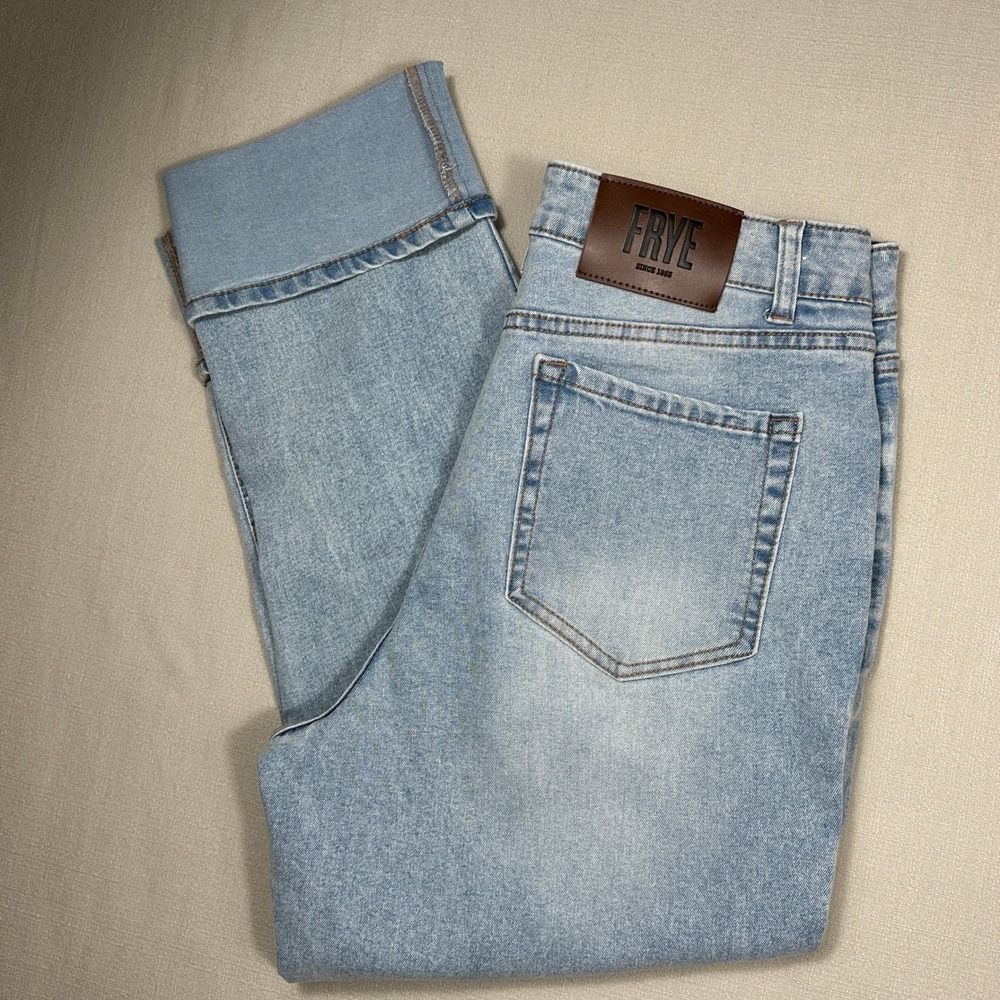 Frye Straight Leg Jeans Womens 30 Light Blue Excellent High Rise Cuffed Denim